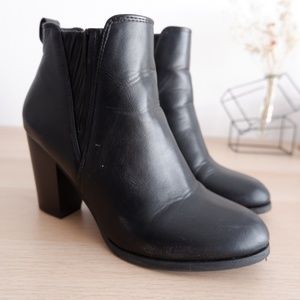 CALL IT SPRING Black Heel Ankle Booties